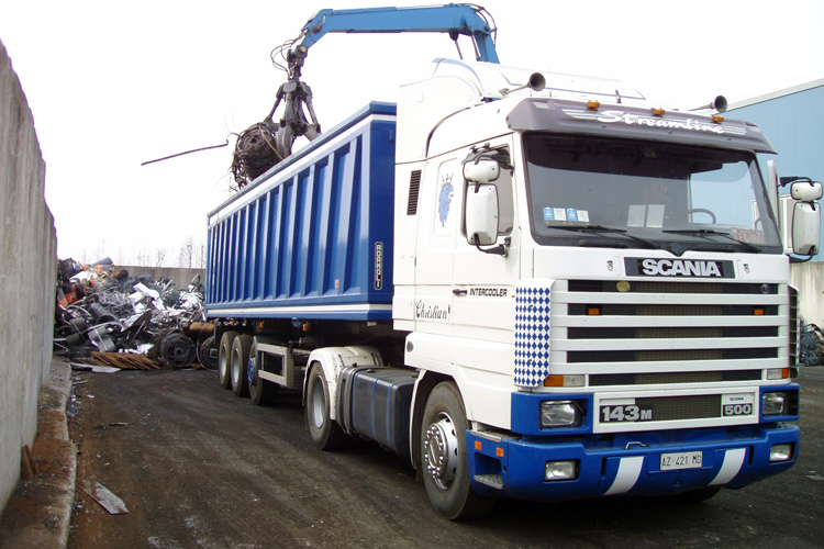 LOGISTICS AND WASTE TRANSPORT